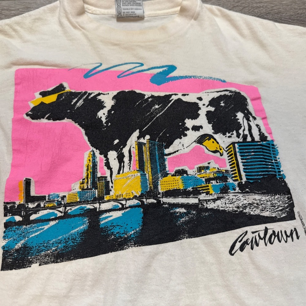 Vtg 80s Cowtown Graphic Single Stitch White t-shirt USA SZ Large